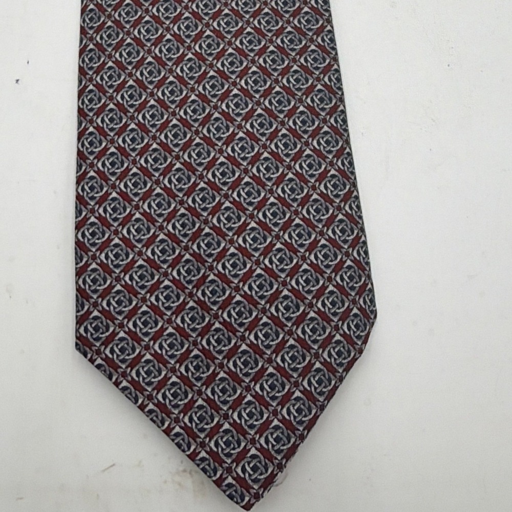 VTG Richel Tie Silk Geometric Knot Pattern Red Blue Silver Mens‎ One Size